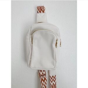White faux Leather Crossbody Bag